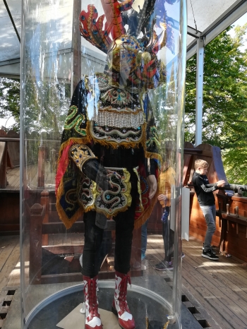Oryginalna maska i strój tancerza z Boliwii